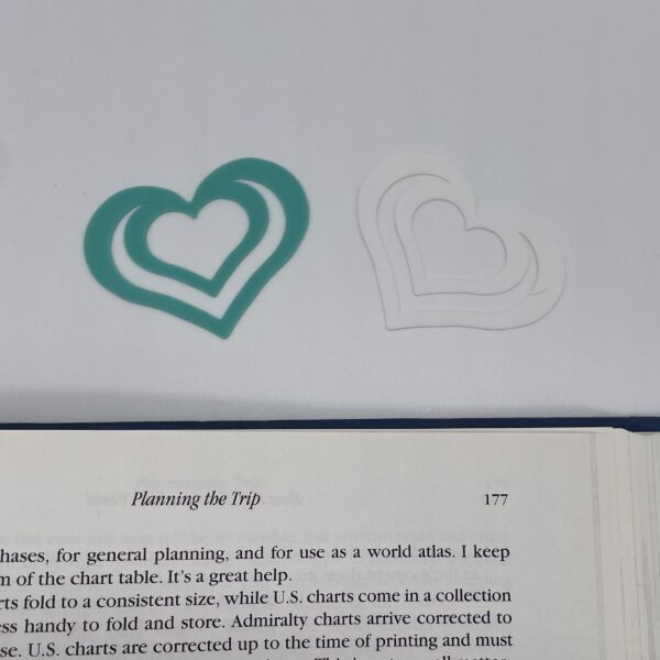 Elegant 3D-printed bookmark, a flawless addition to seasonal book collections