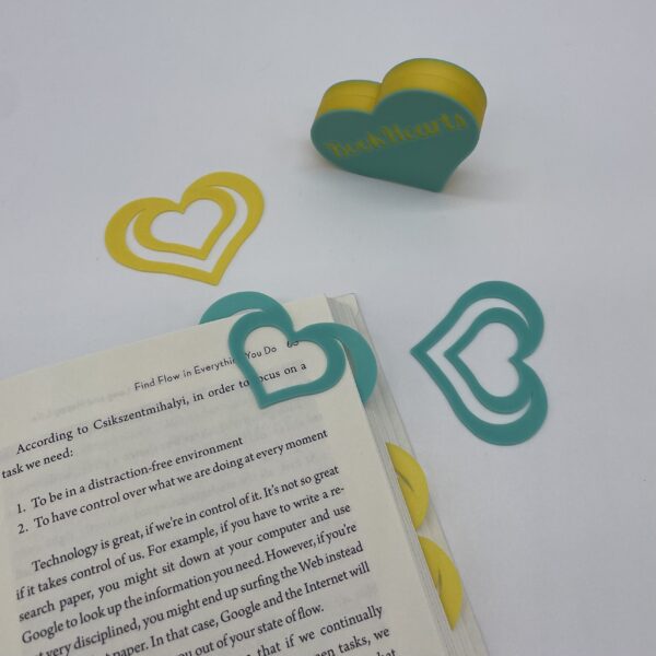 Eye-catching colorful heart bookmark, great for kids’ and adults’ books alike, perfect gift